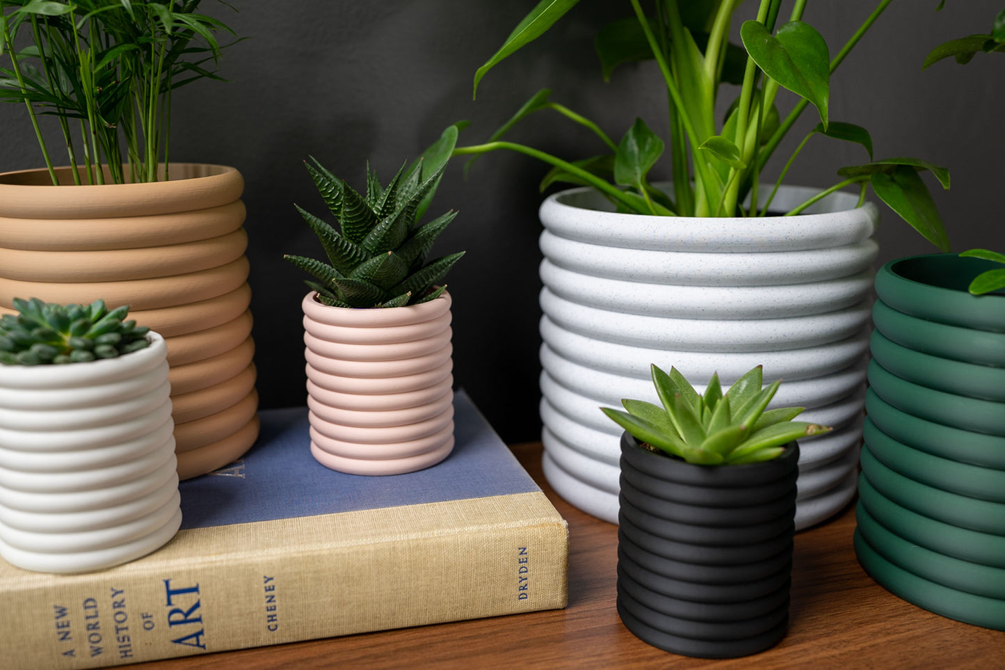 Macetero de Muro Horizon S – Diseño Minimalista