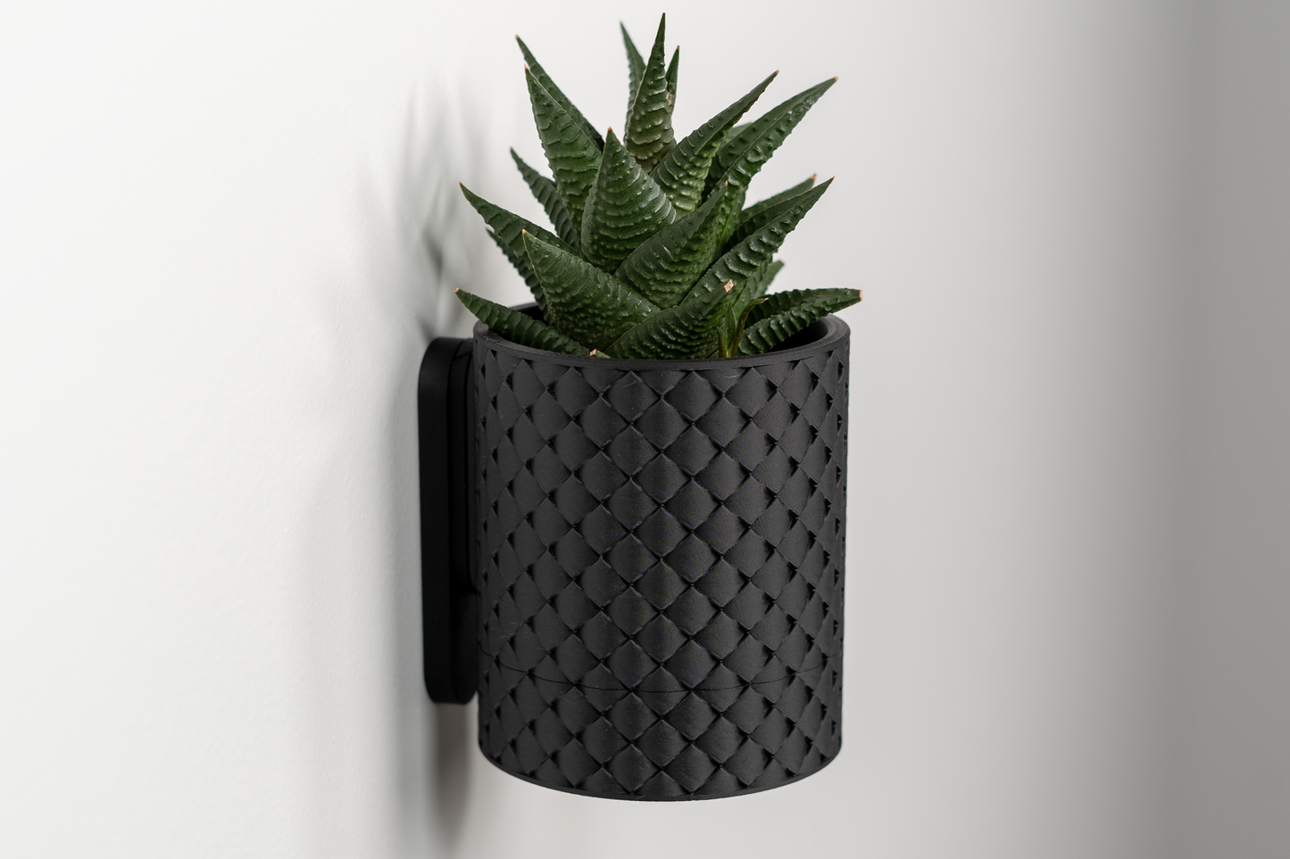 Macetero de Muro Quilted S – Diseño Texturizado