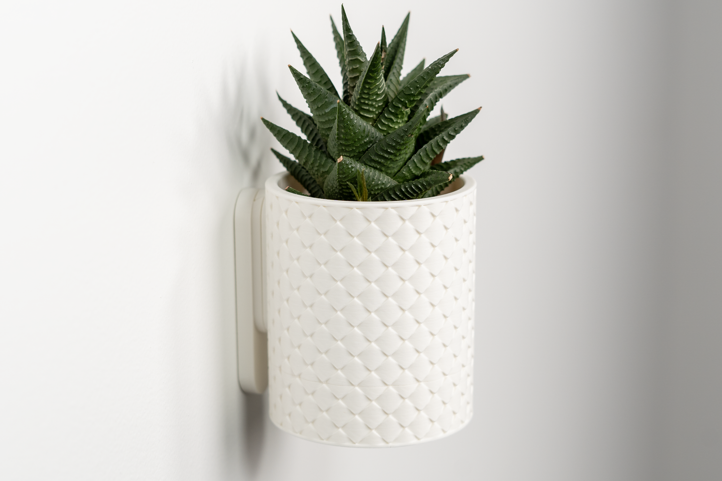 Macetero de Muro Quilted S – Diseño Texturizado